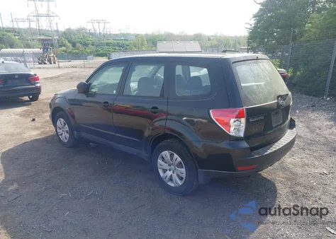 2009 Subaru Forester 2.5X из США, поврежденный, VIN JF2SH61649H747835